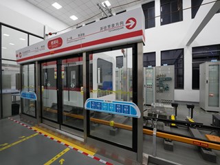 崇智楼B1-101城轨信号控制与维护实训室